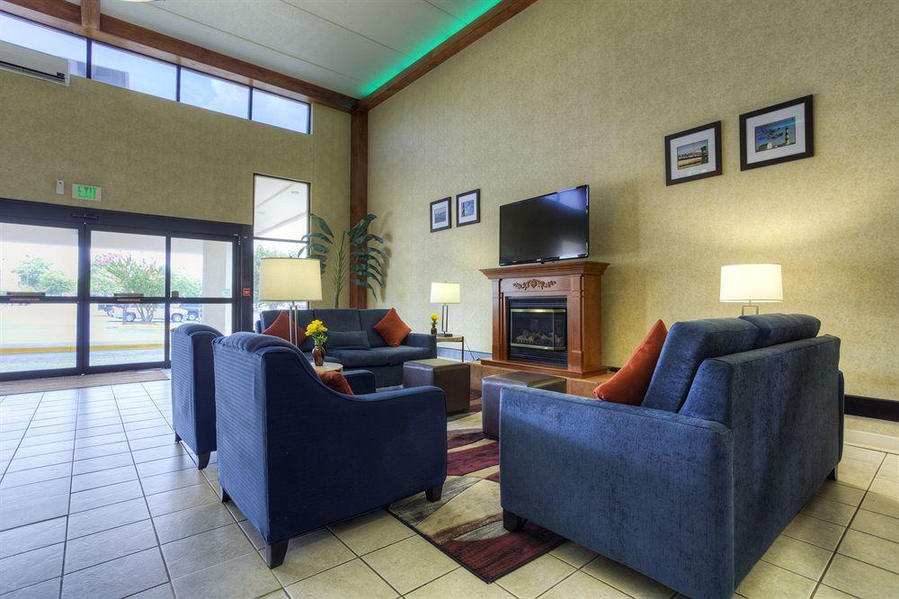 Comfort Inn Matthews / Charlotte Extérieur photo