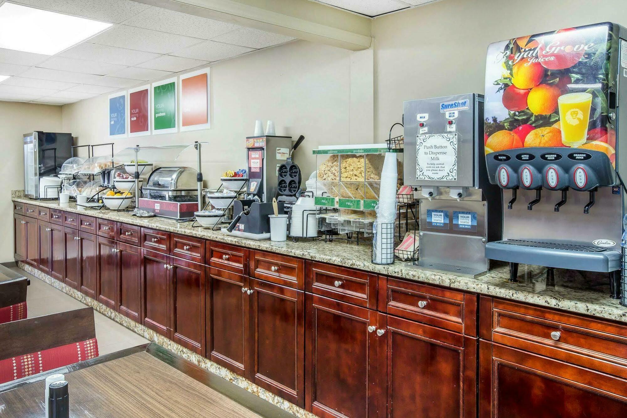 Comfort Inn Matthews / Charlotte Extérieur photo