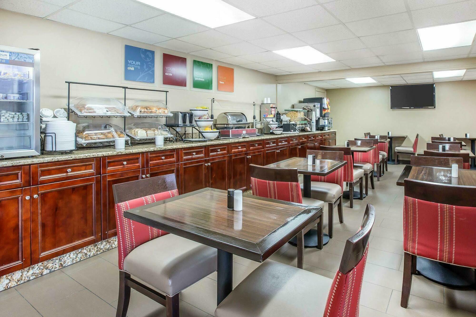 Comfort Inn Matthews / Charlotte Extérieur photo